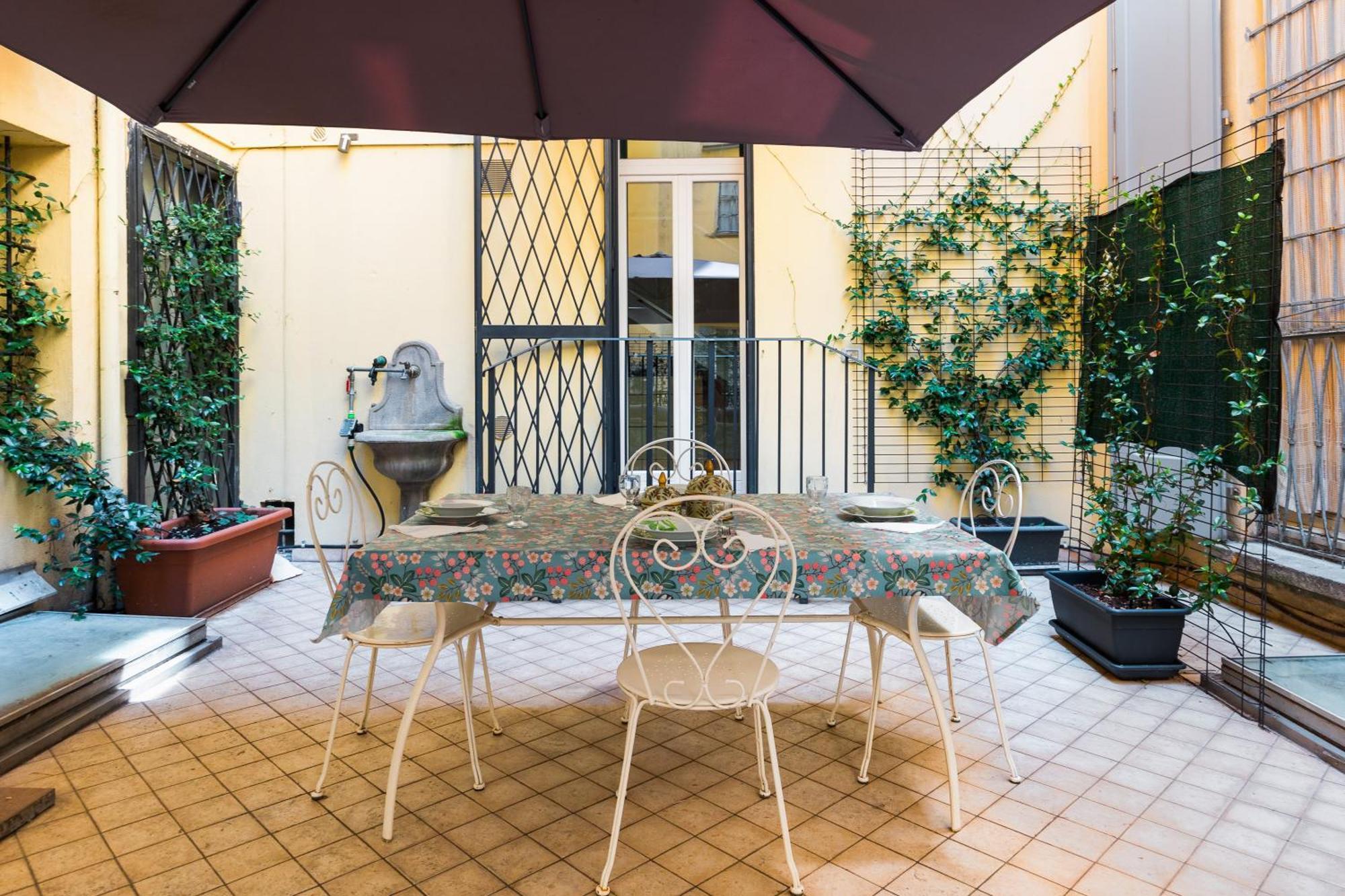Fossalta Home, In The Heart Of The Historical Center Bologna Buitenkant foto